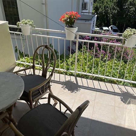 Apartmani Neda Bane Petrovac Exterior foto