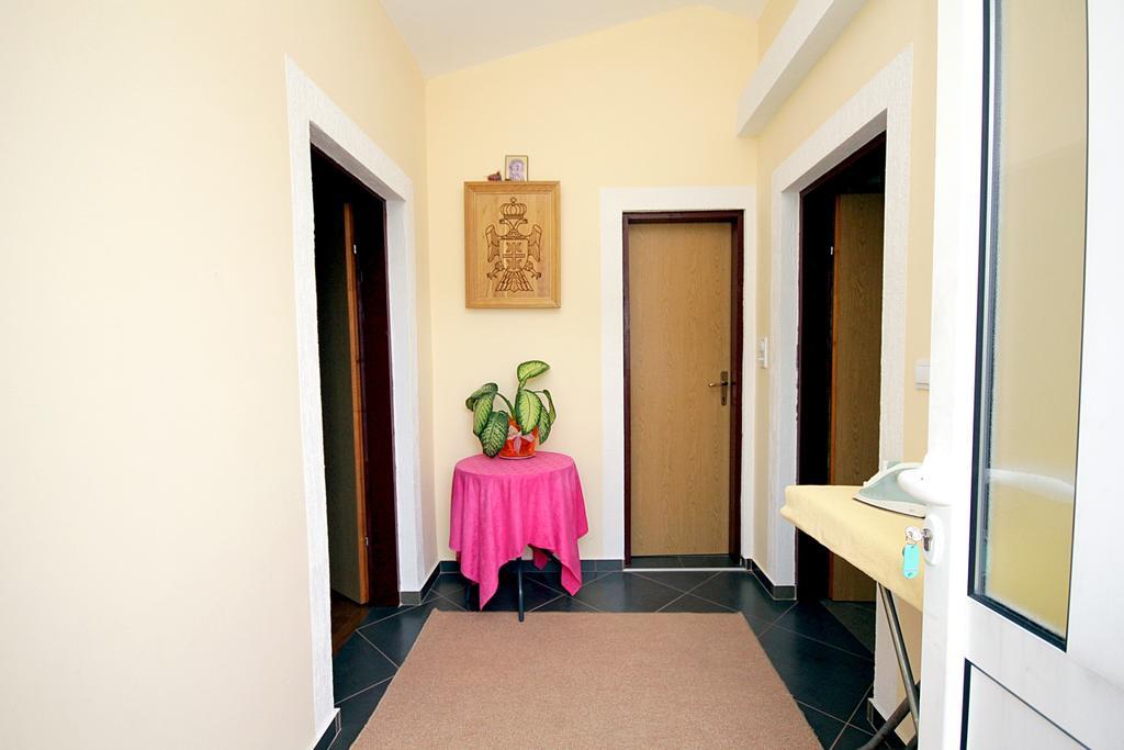 Apartmani Neda Bane Petrovac Exterior foto